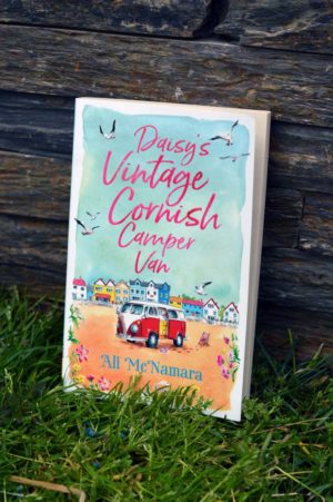 Book Review Daisy S Vintage Cornish Camper Van By Ali Mcnamara